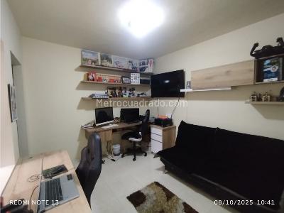 Casa de 5 alcobas en venta en Laureles, Medellín, 350 m² · foto 19 de 20