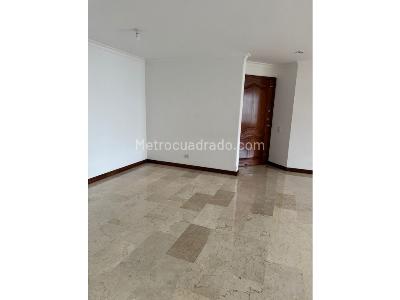 Apartamento de 3 alcobas en venta en 2do Parque Laureles, Medellín, 180 m² · foto 2 de 11