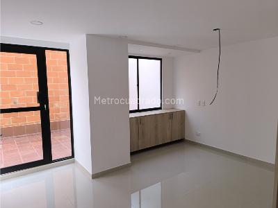 Apartamento de 3 alcobas en venta en Alameda, Medellín, 132 m² · foto 2 de 13
