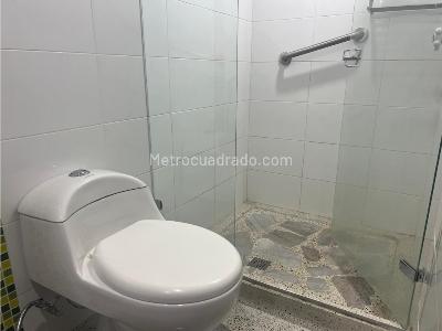 Apartamento en venta en Laureles, Medellín · foto 13 de 15