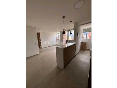 Apartamento de 2 alcobas en venta en Itagui, Itagüí, 63 m² · foto 3 de 14