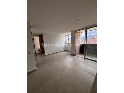 Apartamento de 2 alcobas en venta en Itagui, Itagüí, 63 m² · foto 5 de 14