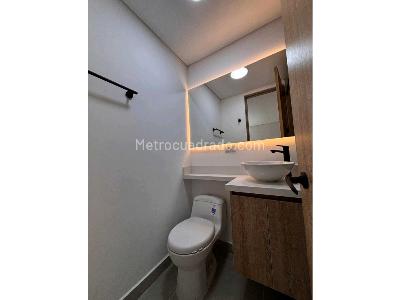 Apartamento de 2 alcobas en venta en Itagui, Itagüí, 63 m² · foto 11 de 14