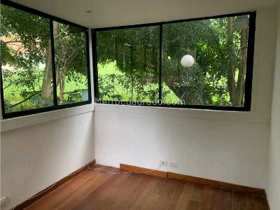 Apartamento en venta en Loma De Los Balsos, Medellín · foto 4 de 20