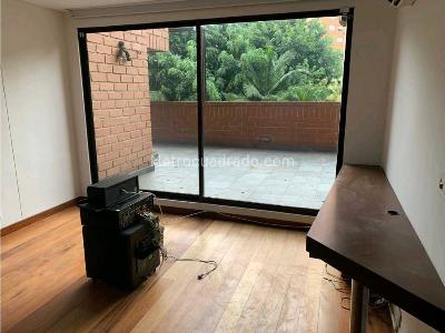 Apartamento en venta en Loma De Los Balsos, Medellín · foto 14 de 20