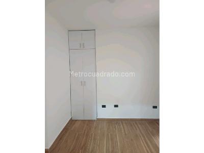 Casa de 5 alcobas en venta en Laureles En La Comuna 11 De Medellin, Medellín, 230 m² · foto 7 de 12