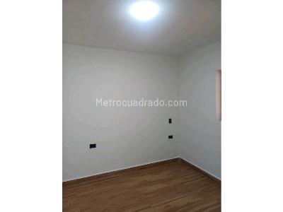 Casa de 5 alcobas en venta en Laureles En La Comuna 11 De Medellin, Medellín, 230 m² · foto 9 de 12
