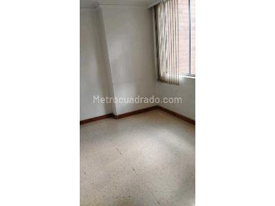 Apartamento de 3 alcobas en venta en Laureles En La Comuna 11 De Medellin, Medellín, 90 m² · foto 2 de 7