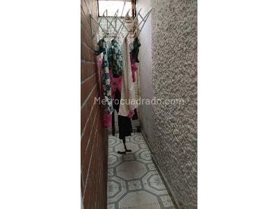 Apartamento de 3 alcobas en venta en Laureles En La Comuna 11 De Medellin, Medellín, 90 m² · foto 6 de 7