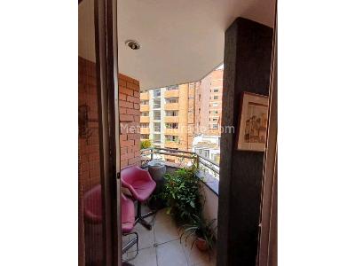 Apartamento de 3 alcobas en venta en Laureles En La Comuna 11 De Medellin, Medellín, 150 m² · foto 3 de 16