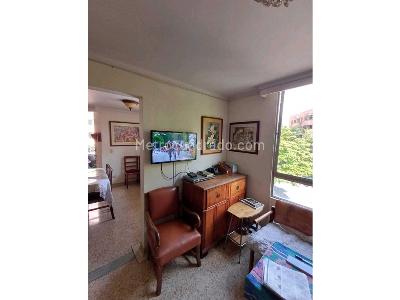 Apartamento de 3 alcobas en venta en Laureles En La Comuna 11 De Medellin, Medellín, 150 m² · foto 5 de 16