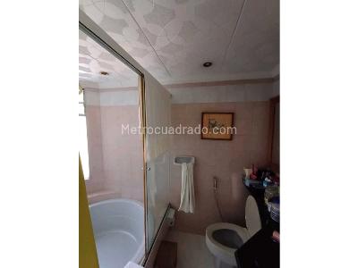 Apartamento de 3 alcobas en venta en Laureles En La Comuna 11 De Medellin, Medellín, 150 m² · foto 12 de 16