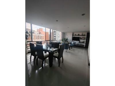 Apartamento en venta en Laureles, Medellín · foto 2 de 20