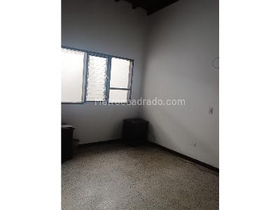 Casa de 4 alcobas en venta en Simon Bolivar, Medellín, 221 m² · foto 9 de 20
