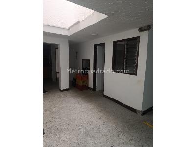 Casa de 4 alcobas en venta en Simon Bolivar, Medellín, 221 m² · foto 11 de 20