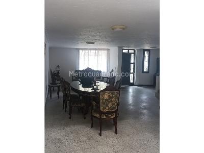 Casa de 4 alcobas en venta en Simon Bolivar, Medellín, 221 m² · foto 15 de 20