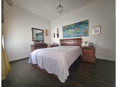 Casa de 4 alcobas en venta en Prado Centro, Medellín, 367 m² · foto 14 de 20