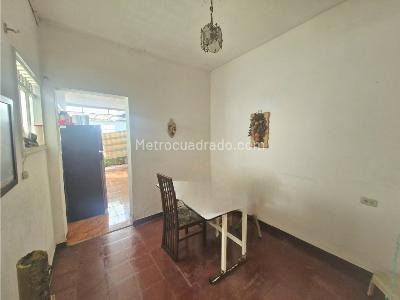 Casa de 4 alcobas en venta en Prado Centro, Medellín, 367 m² · foto 15 de 20