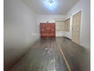 Casa de 4 alcobas en venta en Prado Centro, Medellín, 367 m² · foto 18 de 20