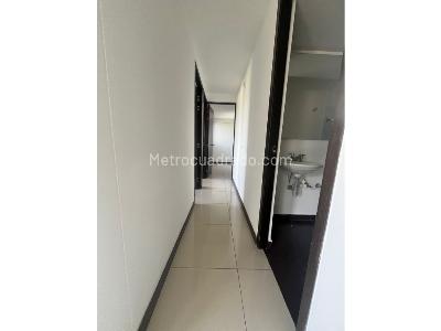 Apartamento de 3 alcobas en venta en Niquia, Bello, 76 m² · foto 9 de 20
