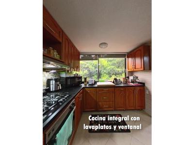 Apartamento en venta en El Poblado Castropol, Medellín · foto 4 de 20