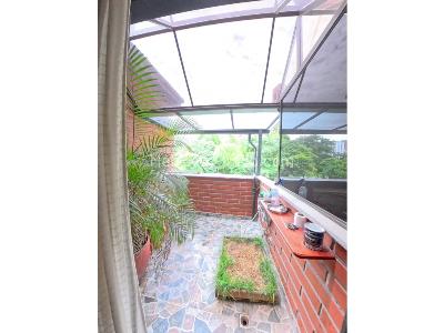 Apartamento en venta en El Poblado Castropol, Medellín · foto 12 de 20