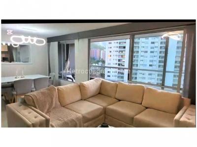 Apartamento en venta en Loma De Los Bernal, Medellín · foto 2 de 8