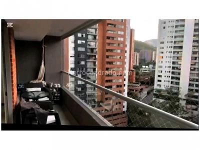Apartamento en venta en Loma De Los Bernal, Medellín · foto 3 de 8