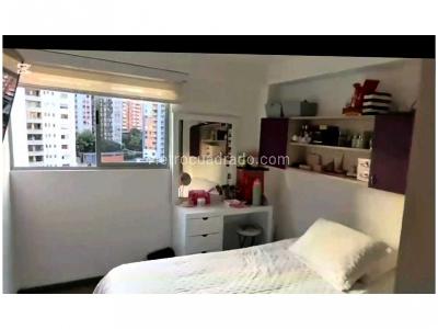 Apartamento en venta en Loma De Los Bernal, Medellín · foto 6 de 8