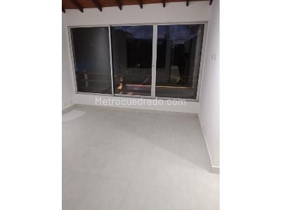 Casa de 4 alcobas en venta en Loma De Los Balsos, Medellín, 280 m² · foto 6 de 16
