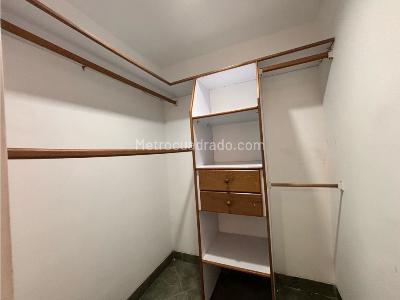 Apartamento de 3 alcobas en venta en Aves Maria, Sabaneta, 93 m² · foto 7 de 18