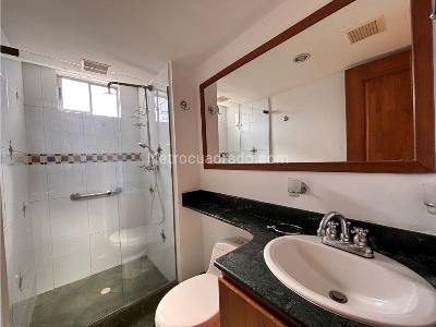 Apartamento de 3 alcobas en venta en Aves Maria, Sabaneta, 93 m² · foto 18 de 18