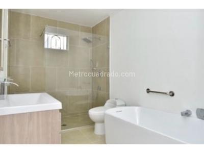 Casa de 4 alcobas en venta en Laureles, Medellín, 312 m² · foto 16 de 20