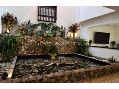 Casa de 4 alcobas en venta en Laureles, Medellín, 312 m² · foto 19 de 20