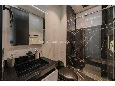 Apartamento de 3 alcobas en venta en Poblado En La Comuna 14 De Medellin, Medellín, 210 m² · foto 8 de 18