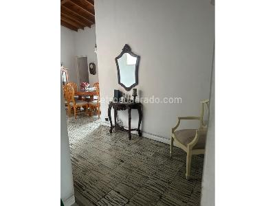 Casa de 4 alcobas en venta en La Castellana, Medellín, 168 m² · foto 7 de 20