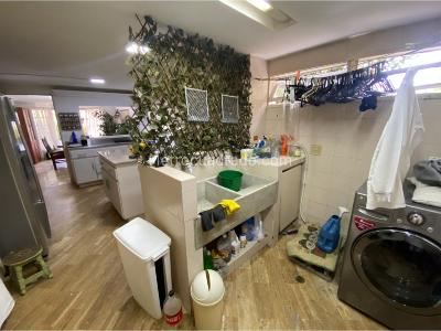 Casa de 4 alcobas en venta en El Poblado, Medellín, 460 m² · foto 5 de 20