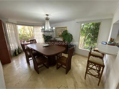 Casa de 4 alcobas en venta en El Poblado, Medellín, 460 m² · foto 7 de 20