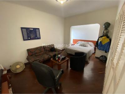 Casa de 4 alcobas en venta en El Poblado, Medellín, 460 m² · foto 15 de 20