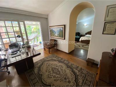 Casa de 4 alcobas en venta en El Poblado, Medellín, 460 m² · foto 16 de 20