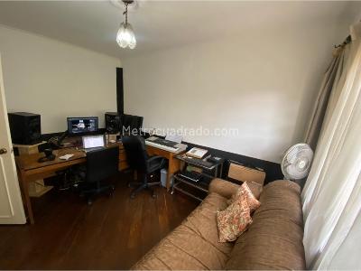 Casa de 4 alcobas en venta en El Poblado, Medellín, 460 m² · foto 19 de 20