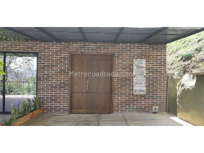 Casa de 4 alcobas en venta en El Salado, Envigado, 300 m² · foto 4 de 20