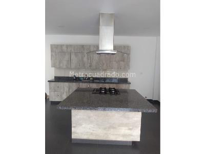 Casa de 4 alcobas en venta en El Salado, Envigado, 300 m² · foto 16 de 20