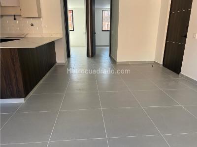 Apartamento en venta en Laureles Nogal, Medellín · foto 2 de 12