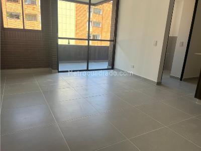 Apartamento en venta en Laureles Nogal, Medellín · foto 3 de 12