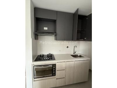 Apartamento en venta en Los Colores, Medellín · foto 6 de 18