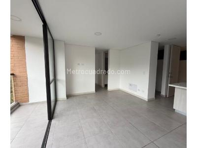 Apartamento en venta en Los Colores, Medellín · foto 9 de 18