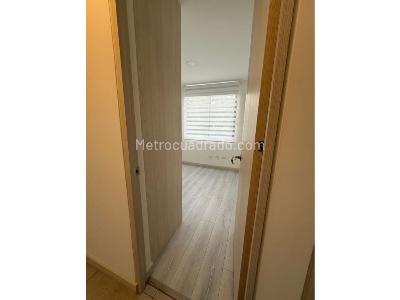 Apartamento en venta en Los Colores, Medellín · foto 13 de 18