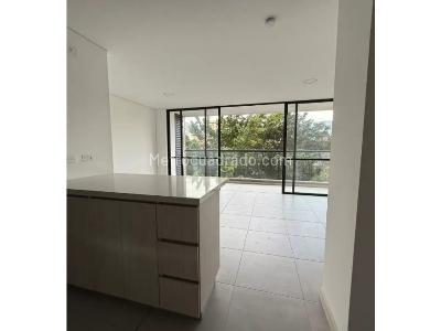 Apartamento en venta en Los Colores, Medellín · foto 15 de 18