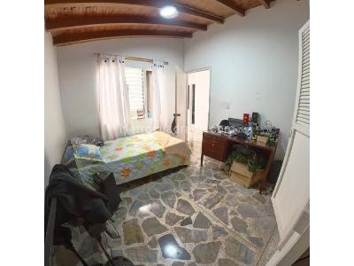 Casa de 4 alcobas en venta en Los Pinos, Medellín, 151 m² · foto 8 de 13